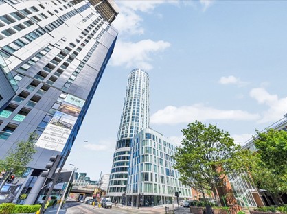 1 Bed Flat, Wandsworth Road, SW8