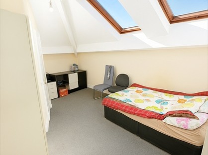 Room in a Shared House, Hebble Street, HD1