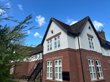 1 Bed Flat, Heywood Hall, ST14