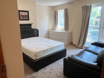 Room in a Shared Flat, Longton House, SE11