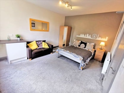 Room in a Shared House, Harrison Road, B24