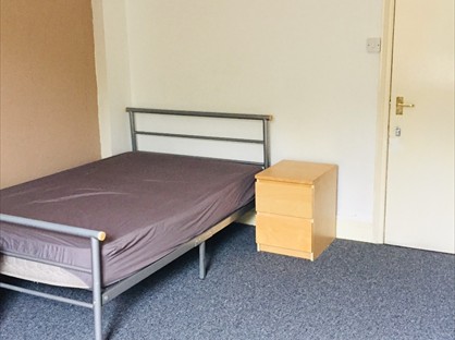 Studio Flat, Sheffield, S6