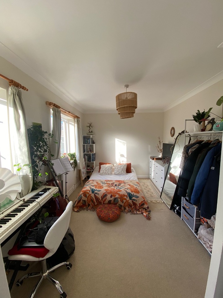 3 Bed Terraced House, Vestry Mews, SE5, N1 7GU