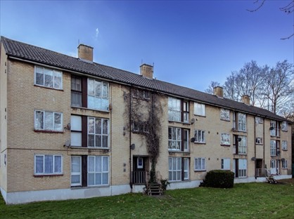 Room in a Shared Flat, Shepherds Leas, SE9