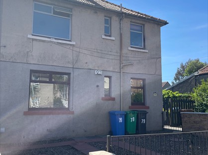 2 Bed Flat, Strathkinnes Road, KY2