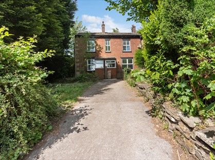 3 Bed Semi-Detached House, Higher Lomax Lane, OL10