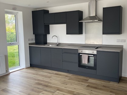 1 Bed Flat, Presley Court, DY9