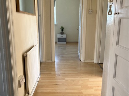 2 Bed Flat, Fairwood Court, E11