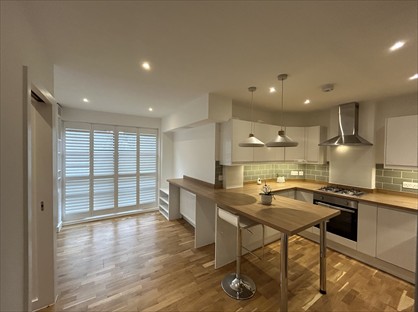 1 Bed Flat, Whyteleafe Hill, CR3