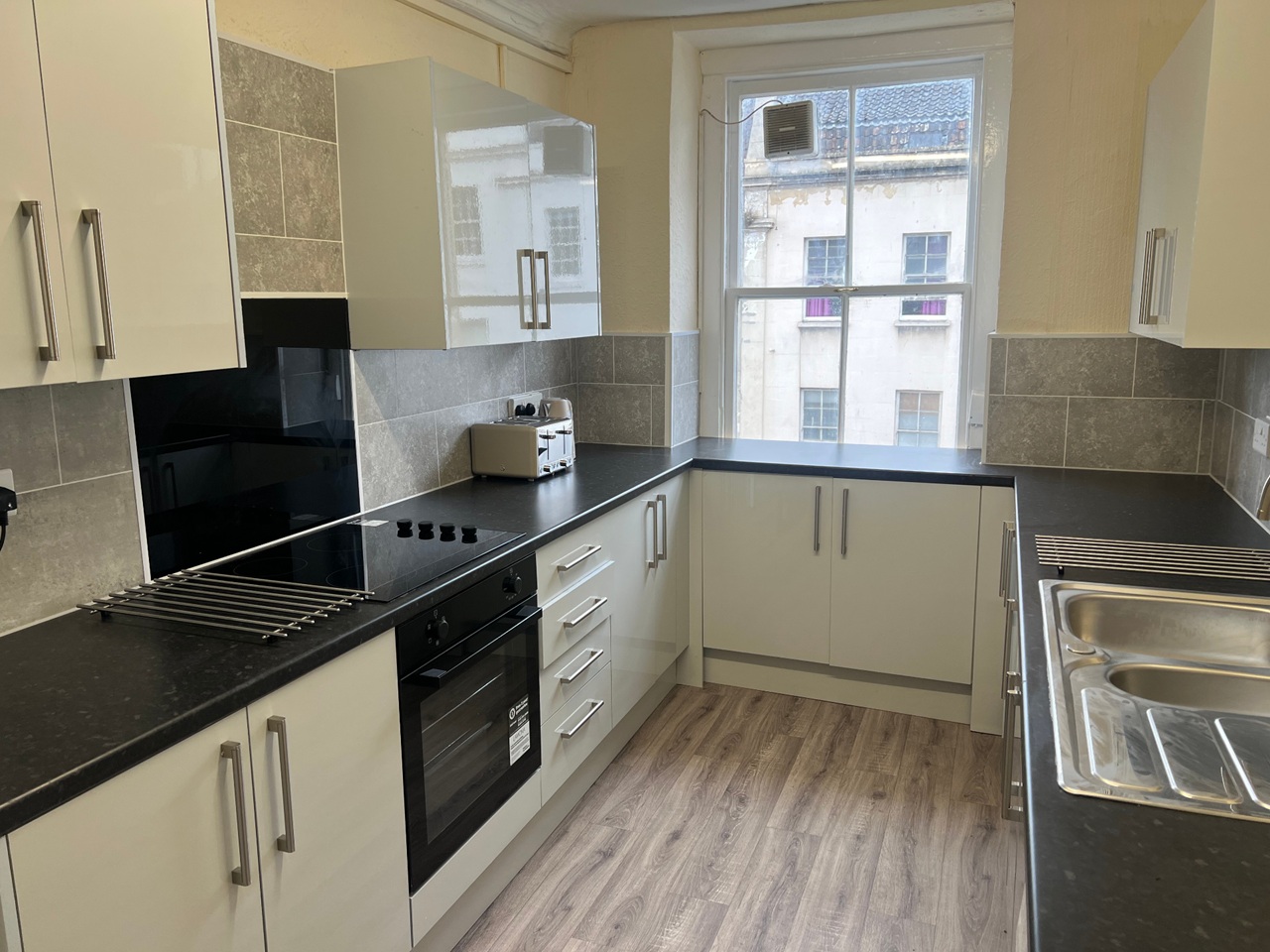 Room in a Shared Flat, Park Street, BS1 photo 2