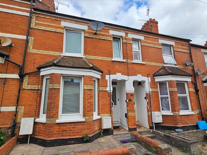 3 Bed Terraced House, King Street, BA21