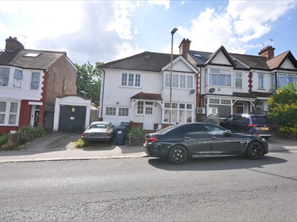 5 Bed Semi-Detached House, Alexandra Road, NW4
