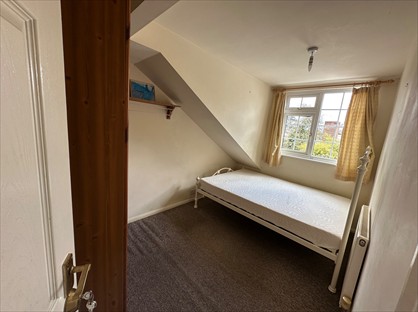 Room in a Shared House, Walk House Close, MK43