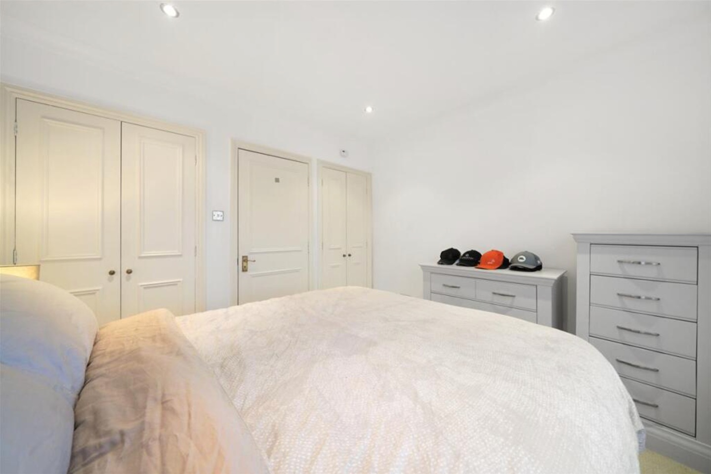 London - Room in a Shared Flat, Edith Grove, SW10 - To Rent Now for £ ...