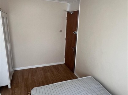 Room in a Shared House, Christchurch Road, RM18