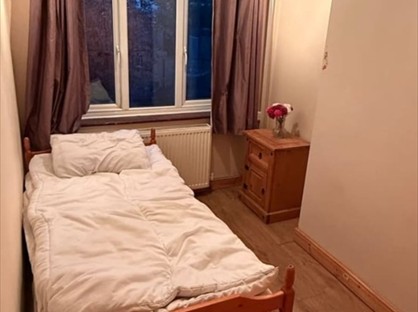 Room in a Shared House, Castleview Gardens, IG1