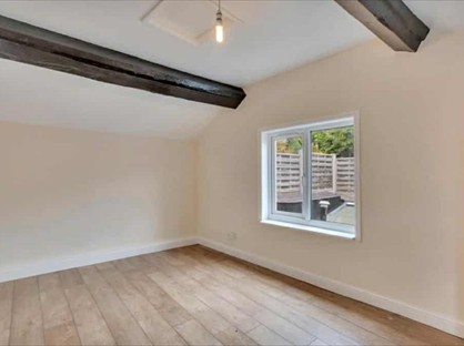 3 Bed Terraced House, Trevor Square, LL20