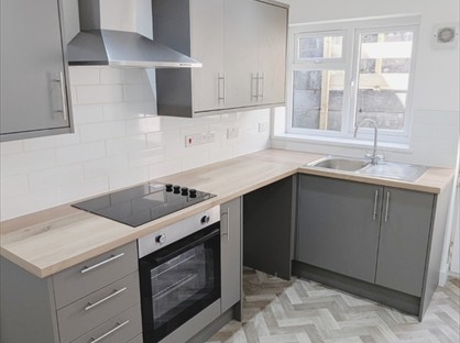 3 Bed Terraced House, Harcourt Terrace, CF45