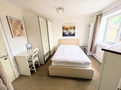 Room in a Shared House, Willow Drive, OX26