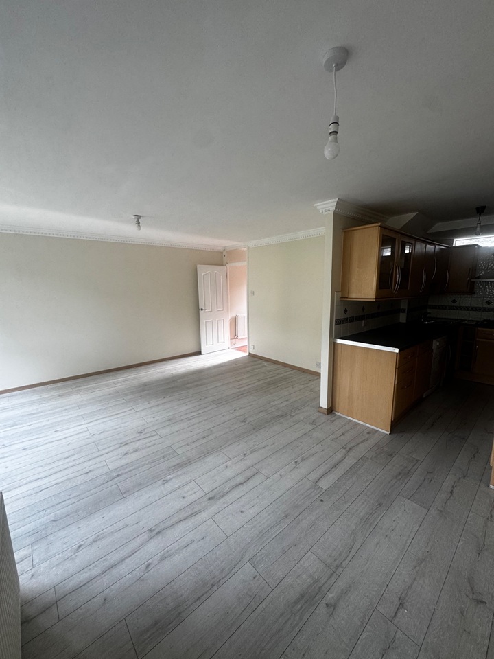 3 Bed Flat, Fermain Court, N1 photo 2