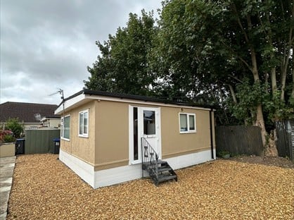 2 Bed Mobile Home, Porton Down, SP4