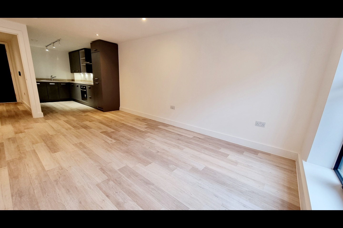 Birmingham - 2 Bed Flat, Digbeth One, B12 - To Rent Now for £1,250.00 p/m