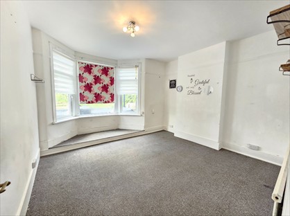 2 Bed Flat, Well Hall Road, SE9