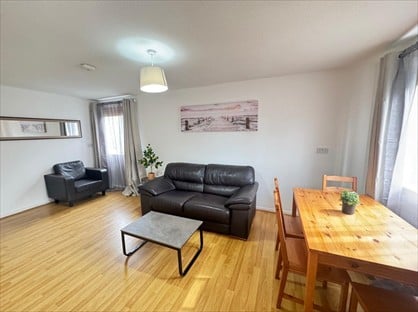 2 Bed Flat, Deanery Close, N2