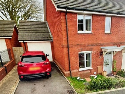 3 Bed Semi-Detached House, Amethyst Drive, TQ14