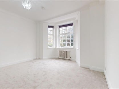 1 Bed Flat, Grove End Road, NW8
