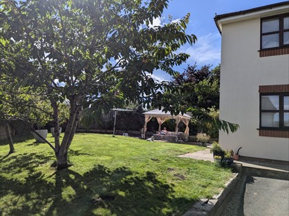 Room in a Shared House, Campion Court, EX15