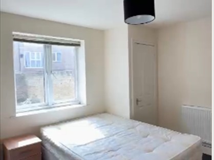2 Bed Flat, Robinson Road, SW17