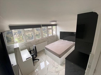 Room in a Shared House, Barchester Close, UB8