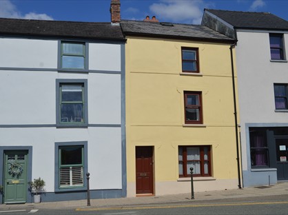 1 Bed Flat, Spilman Street, SA31