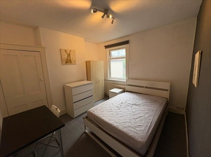 Room in a Shared House, Ermine Road, SE13