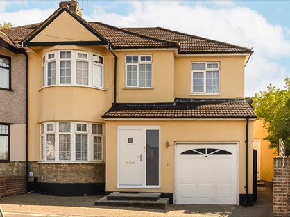 1 Bed Flat, Roseacre Road, DA16