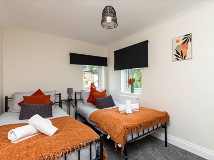 4 Bed Terraced House, Sea Road, PO22