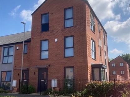 4 Bed Semi-Detached House, Pescall Boulevard, LE4