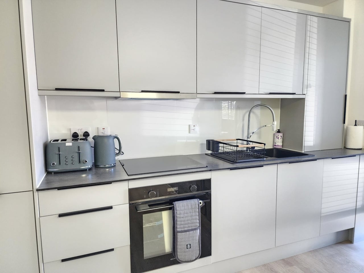 1 Bed Flat, Bicester Road, OX5 photo 5