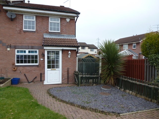 Rotherham - 3 Bed Semi-Detached House, Thorndale Rise, S60 - To Rent ...