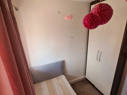 Room in a Shared House, Merlin Grove, IG6