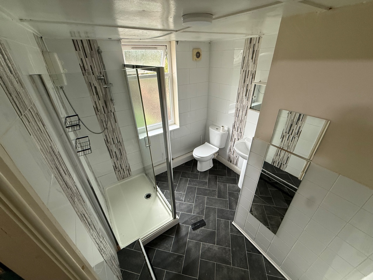 Additional image 4 of Studio Flat, Bloomfield Road, B13, N1 7GU