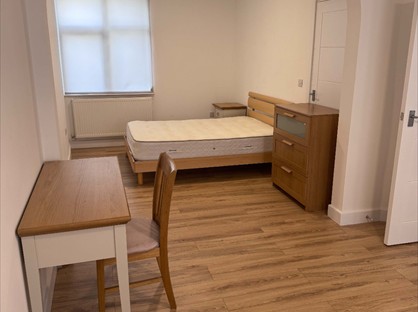 Studio Flat, North Road, DA17