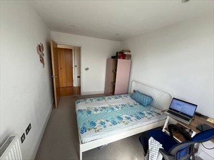Room in a Shared Flat, Grove Place, SE9