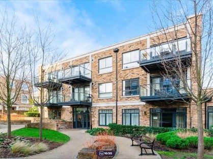 2 Bed Flat, Concord Court, W4