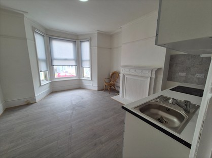 2 Bed Flat, St Pauls Rd, CT9
