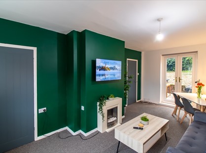 3 Bed Terraced House, Lime Grove, NE40