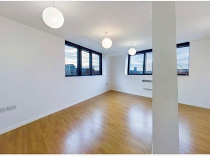 2 Bed Flat, Mann Island, L3