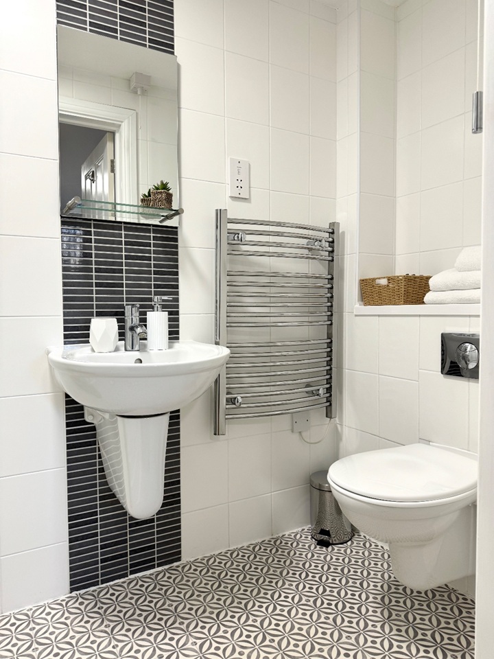 Additional image 11 of 1 Bed Flat, Littlegate Street, OX1, N1 7GU