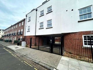 Additional image 5 of 1 Bed Flat, Collier Court, SO14, N1 7GU